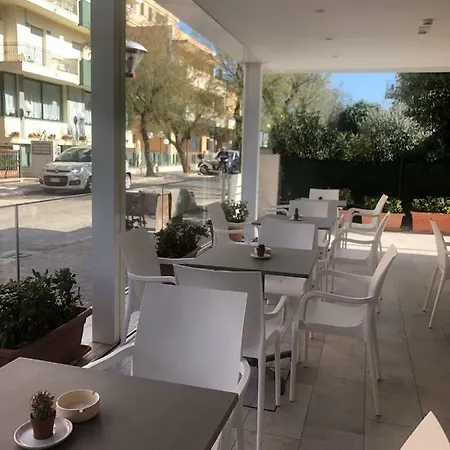 Elena Hotel