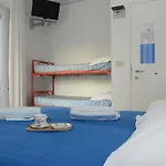 Hotel Elena 2*